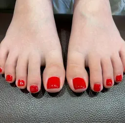 【1名様限定‼️】12/25 10時~✨【オフなし】フットワンカラー🤎