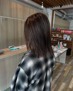 【新規様限定】　似合わせカット➕暖色、寒色、白髪染めでも◎ 艶カラー➕選べるトリートメント付き！