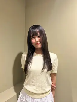 🪽レイヤーカット🪽／動きと軽さで叶える小顔シルエット💫