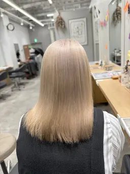 🌟ブリーチしても艶髪🌟髪質改善Wカラー