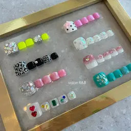 【オフあり】定額アート★初回オフ無料