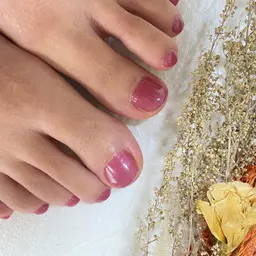 フットネイル✨️ワンカラー🌻オフ込✨️マグネット・フラッシュも可