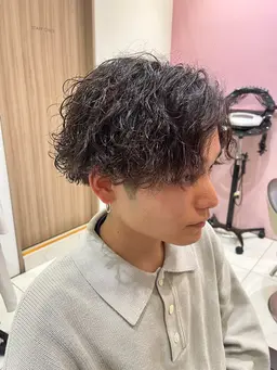 カット　特殊パーマ