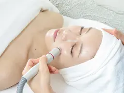 ニキビ予防＆いちご鼻撲滅Menu🍓ハイドラフェイシャル+幹細胞パック