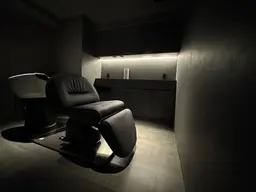 【リフトアップ効果💆🏻‍♀️✨️】完全個室 / 頭皮改善アロマヘッドスパ30分＋高保湿2stepトリートメント