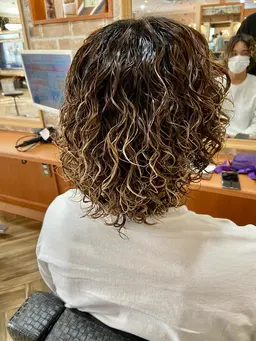 似合わせカット✂️&コスメパーマ🌀🌀&最高級コラーゲントリートメント💆♀️💭