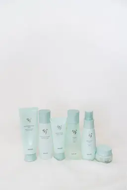 【敏感肌の方におすすめ】潤いケアオールハンドフェイシャルエステ