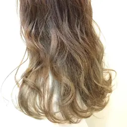 ✨🌸感謝還元🌸✨【日本No. 1カラーで新定番⁉️💓あざと可愛い💓✨】イルミナカラー＋カット＋髪質改善トキオTR