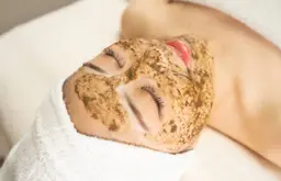 夏の疲れたお肌回復☆陶器肌]国産ハーブピーリング🌿✖️ヒト幹細胞上清パック 5,500円