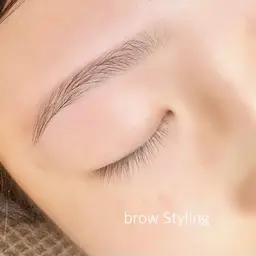 【新規様限定】ブロウスタイリングorブロウリフト