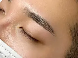 【平日限定】特別クーポン🗣️メンズ🚹アイブロウ✍🏻〰︎︎似合わせ骨格眉毛Wax 3400円 (cut.間引き付き)