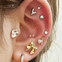 【体のケアも！アクセサリーとしても！】耳つぼジュエリー✨️