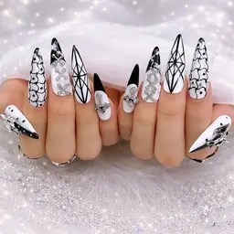 ボリュームアートやり放題/長さ出し有/オフ別料金/施術時間長め