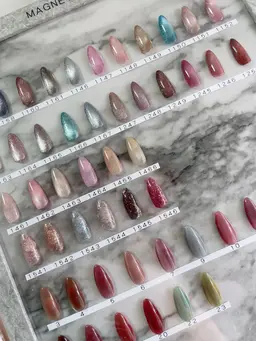 【オフ込み】マグネットネイル【アート2本コース】ワンポイントや先端ラインなどプラス☆