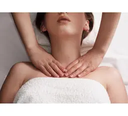 🌟練習生クーポン🌟女性限定【25分コース】首肩デコルテマッサージ熟睡コース🧖🏻‍♀️🫧（クリーム）