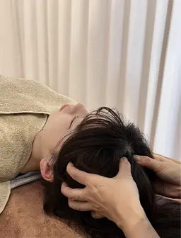 今だけ特価‼️体の鍼灸🪡✖️ヘッドスパ💆🏼‍♀️（肩・首こり/不眠/足むくみ/血流アップ/自律神経調整）