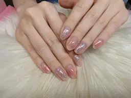 ニュアンスクリアネイル💅（色変更可/初回、1ヶ月以内オフ無料）1ヶ月以上のオフ➕1100円