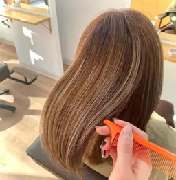 ✨今話題の髪質改善酸熱トリートメント✨(カット込)