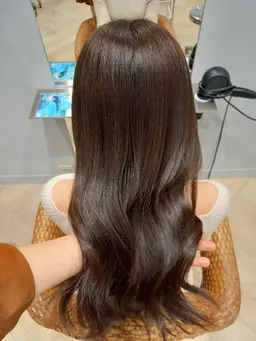 🩷平日限定🩷オリーブカラー🫒赤みを消したブラウンカラー／ケアカラー