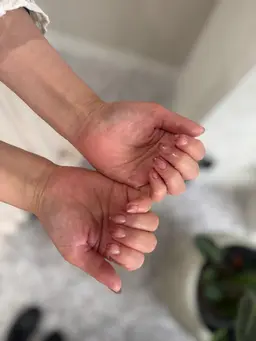 【オフ込・長さだしあり】ハンドラメグラ💅🏻