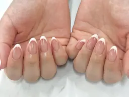 フレンチネイル（オフ+1000円)