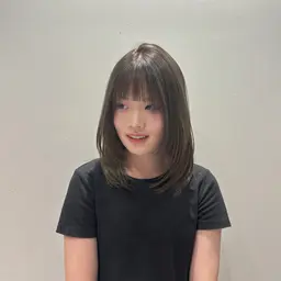 レイヤーカット💇‍♀️髪の長さ肩より下の方のみ限定