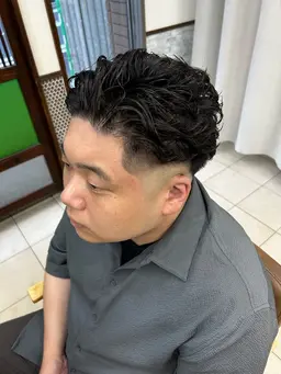 メンズカット＋1シャンプー＋頭皮に優しいシャンプー剤セット✨️✨