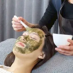 【憧れの水光肌に♪】ハーブピーリング 30分 初回 4,980円