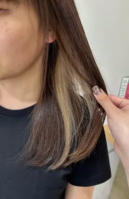 【👑人気No.1】イヤリングカラー・トリートメント】¥9000~大人気のコース🌼◎当日予約大歓迎🙆🏻♀️