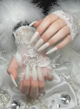 【ジェルチップ】《長さ出し》10本ワンカラー【深爪可】【モチ良】【爪に優しい】【装着感軽い】