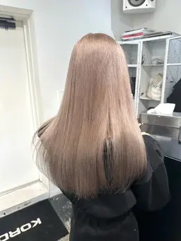 【ダメージ95%軽減❗️】ケアブリーチ+ケアカラー+髪質改善トリートメント✨