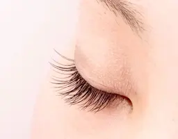 平日ご新規様限定✨まつげパーマ✨