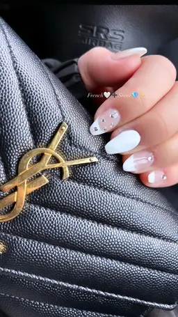 長さ出し10本💅🏽➕2本アート❤️‍🔥(⚠️出来ないアートもございますのでその際はお断りさせて頂きます)