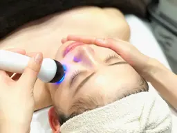 【ハイパーフェイシャル¥6900】小顔&ハリ&たるみに◎