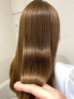 【ハイダメージ専用】カット＋ハイクラス縮毛矯正(施術時間目安180分)⚠️最終受付17:00