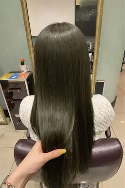 【ブリーチなし】金曜日🙅🏻ワンカラー＋トリートメント🫧