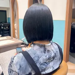 【ロング料金無し】🐬艶髪ワンカラー🪐+内部補修スチームトリートメント✨（カラーモデル）透明感/冬カラー/オリーブ