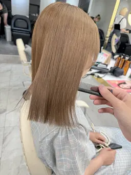 カット＋ダブルカラー（ケアブリーチ使用）＋トリートメント