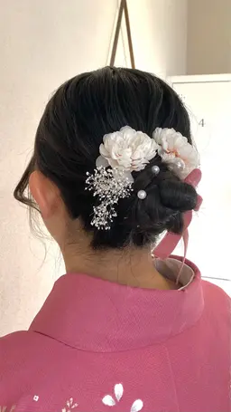 【卒業式メニュー‼️🎓💐】袴着付け + ヘアセットメニュー👘🫧