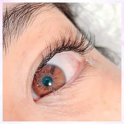 【初回】リフエク(パーマ+ボリュームラッシュのエクステ)