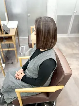 【平日限定】白髪ぼかしハイライト➕全体カラー➕さらさらトリートメント