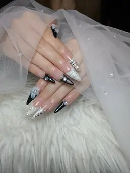 チップ10本長出し＋アートやり放題＋パーツつけ放題(オフ無しコース)