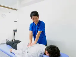 【口コミ投稿の方限定!施術無料】腰痛でお悩みの方におすすめの人気メニューです!