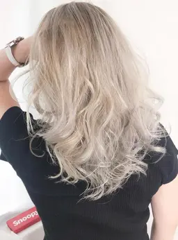 ☀️既にブリーチしてる方へ‼️圧倒的ダメージレス⭐️ケアブリーチ&ファイバープレックストリートメントカラー✨