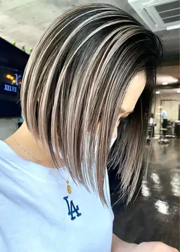 🧞‍♀️バレイヤージュ（2ブリーチ込み）🧞‍♀️ ⚠️すぐ予約不可のメニューになります　必ずお問合せください