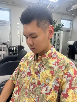 🔱メンズ限定🔱 😎カット＋頭皮洗浄スキャルプシャンプー＋眉カット😎