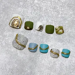 【FOOT👣】オフのみ🫧（ファイリング追加＋¥550/甘皮ケア追加＋¥550）🫧 土日祝＋¥550🫧