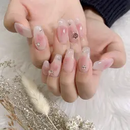 持ち込みデザイン（アート４本まで）６０分　♪　ウォーターケア込み　パラジェル変更可