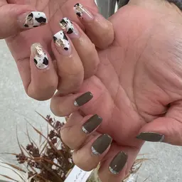 【オフあり】ちぐはぐネイル💅🎀【ウォーターケアつき】