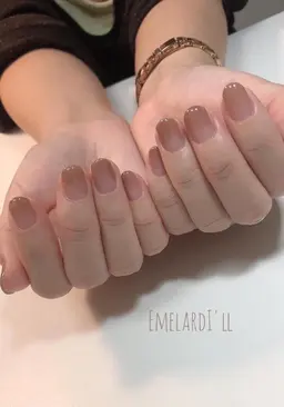 パラジェルグラデーション税込み¥4,300他店様オフはプラス¥500